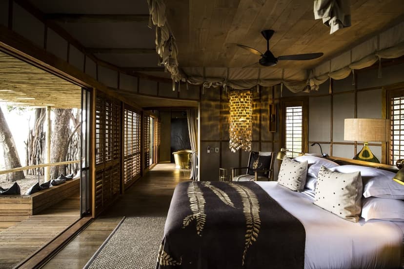 Mombo Camp luxury camp