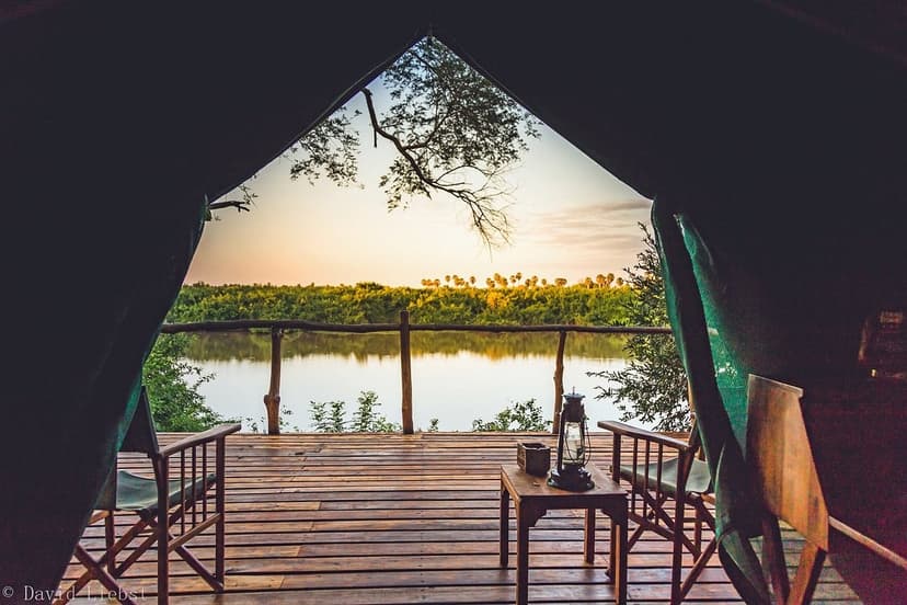 Lakeside safari camp