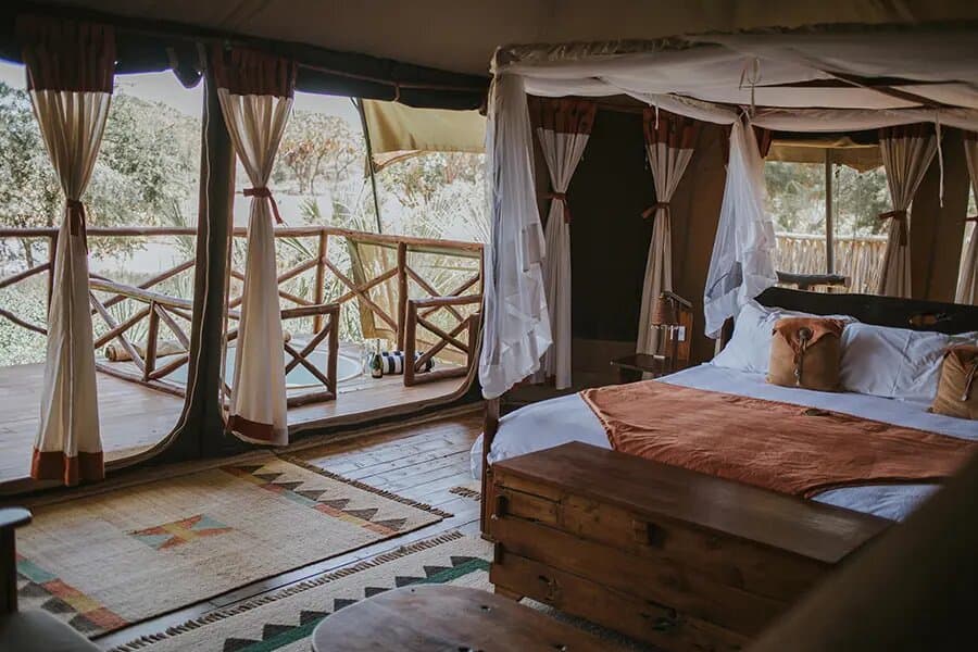 Day 1 - Arrival & Elephant Bedroom Camp