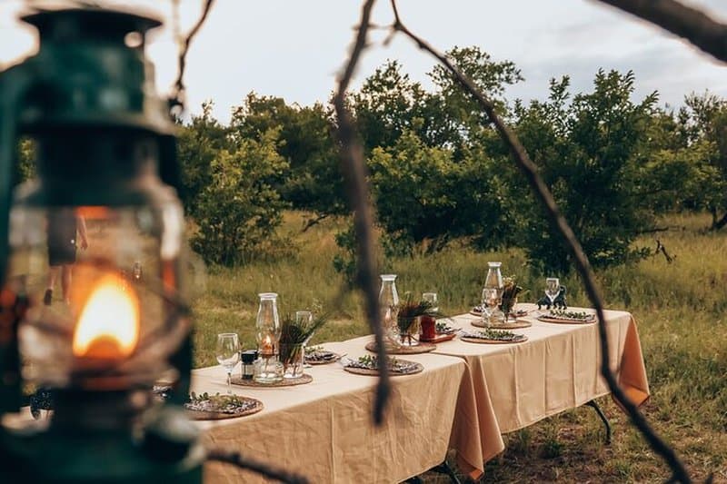 Uganda Discovery — Lodge dining