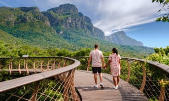 Kirstenbosch Garden, Bo-Kaap-Penguins & Cape of Good Hope Tour